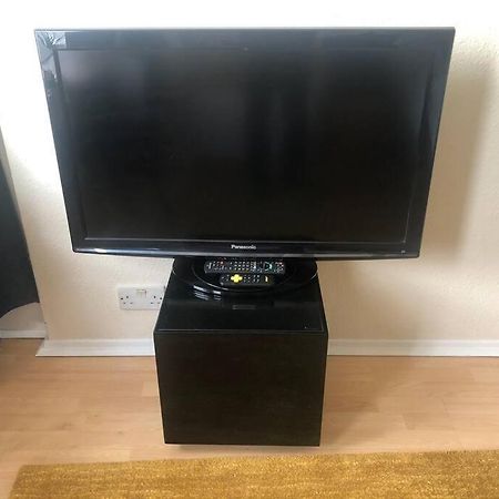 Marcela'S Place - Private Studio Near Heathrow 웨스트드레이톤 외부 사진
